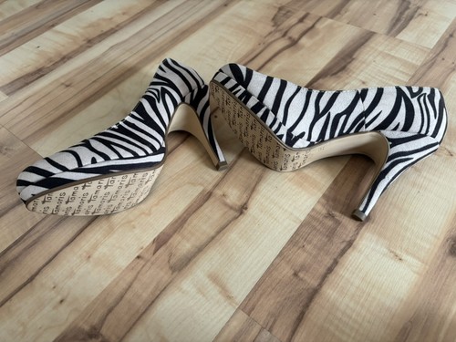 Pumps - , 35